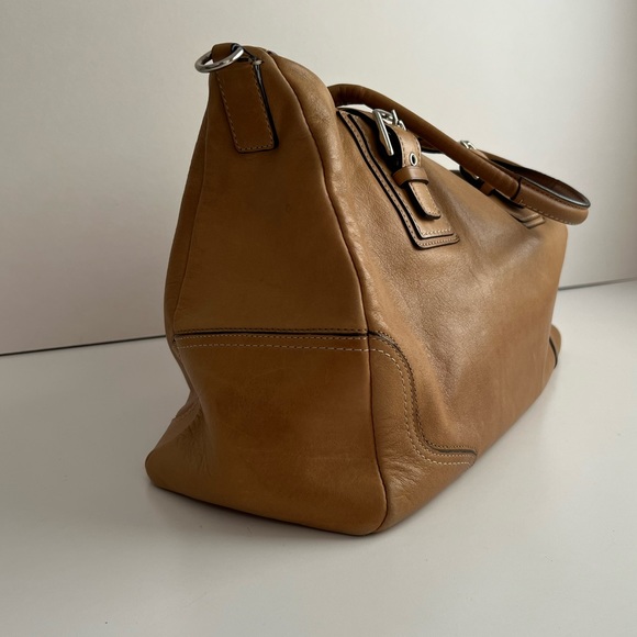 Vintage Coach Sand Leather Satchel Handbag Tote with Contrast Trim - Picture 3 of 10